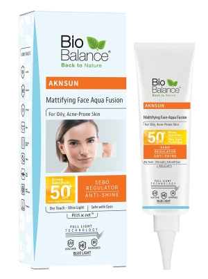 Aknsun Matte SPF50+