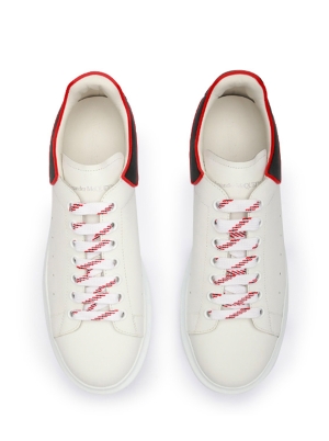 Oversized Sneaker