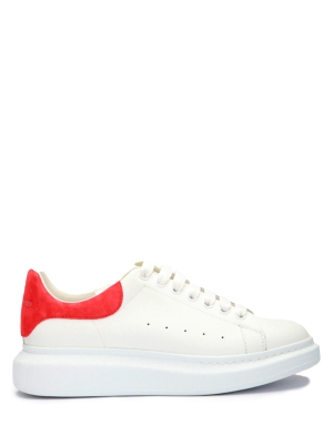 Oversized Sneaker