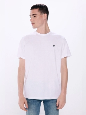 Basic Round Neck T-Shirt