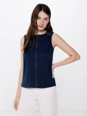Crochet Flower Shoulder T-Shirt