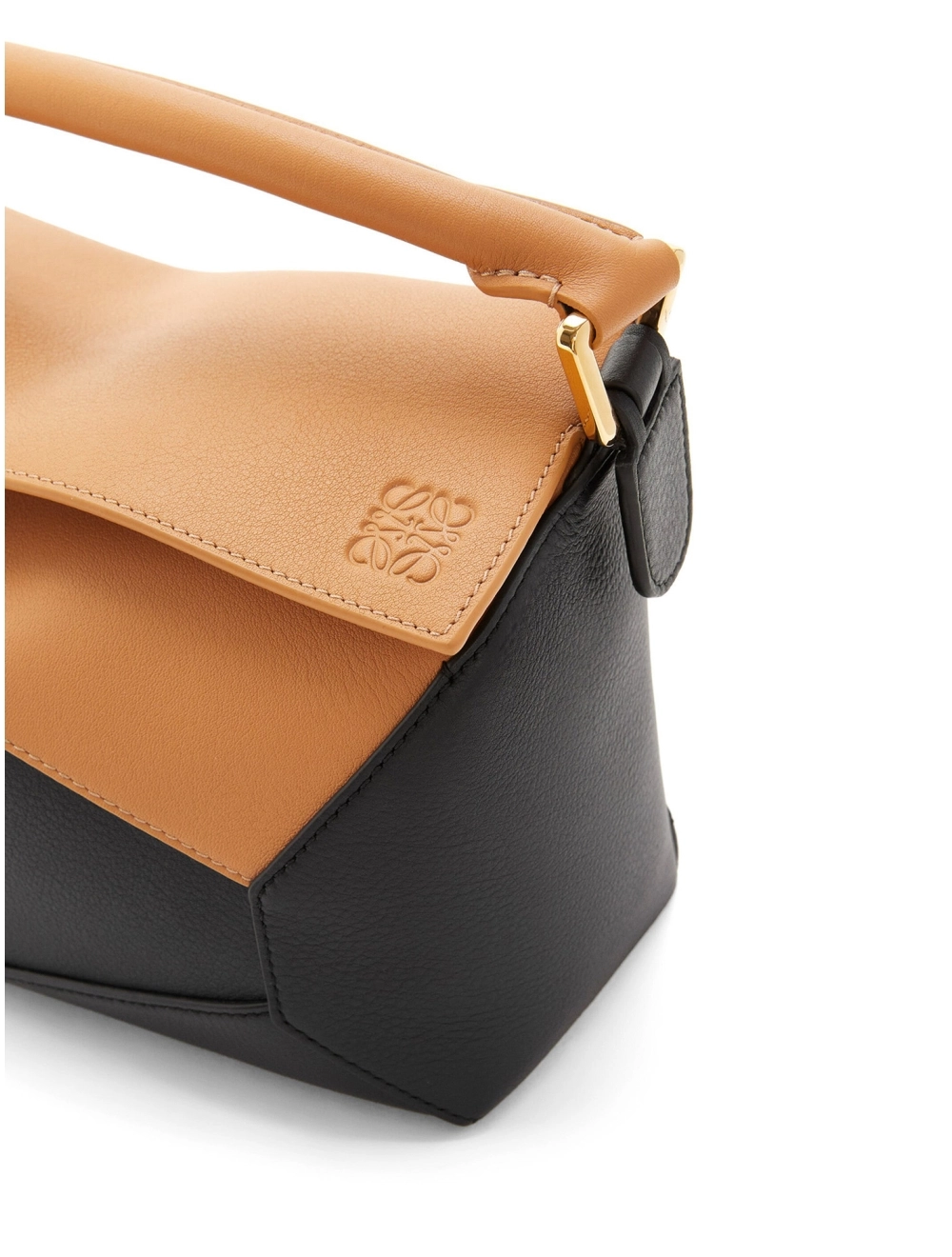Small puzzle bag in classic calfskin shop