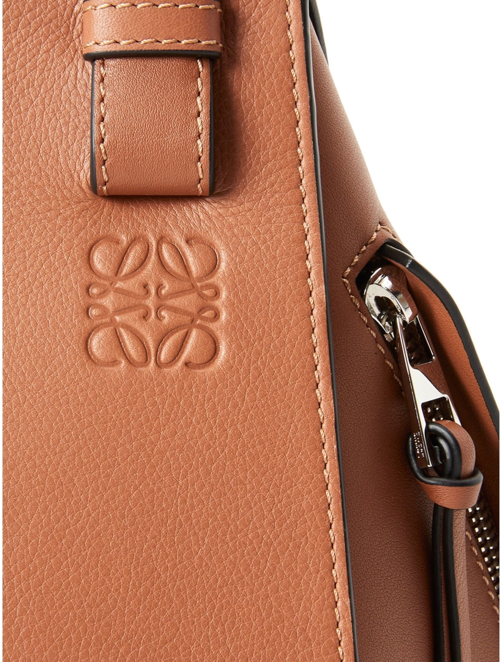 Small hammock bag in classic calfskin hotsell