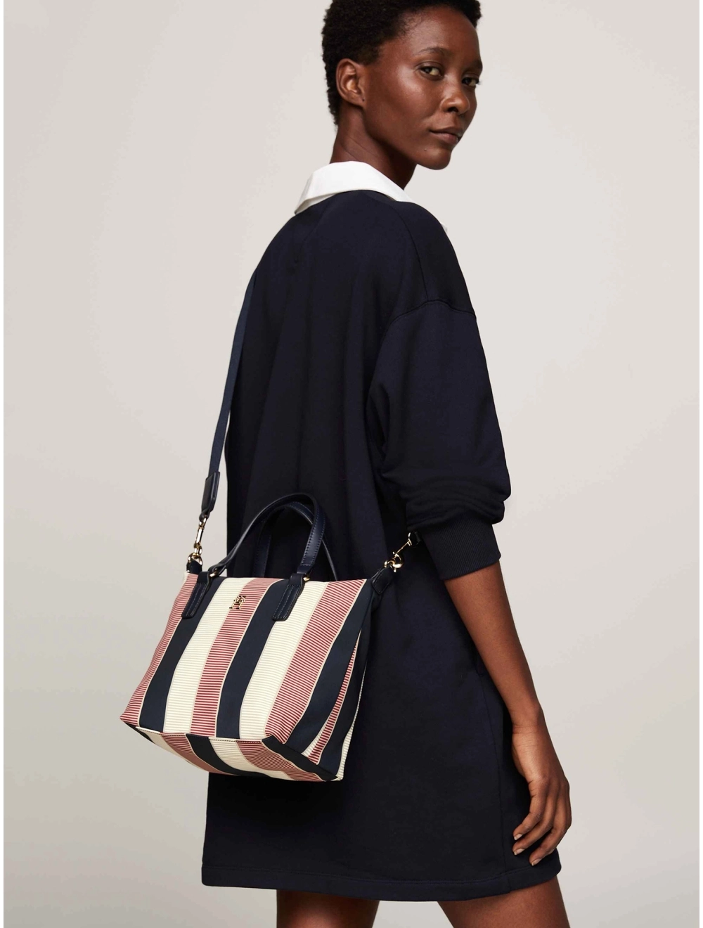 Tommy hilfiger poppy small tote top